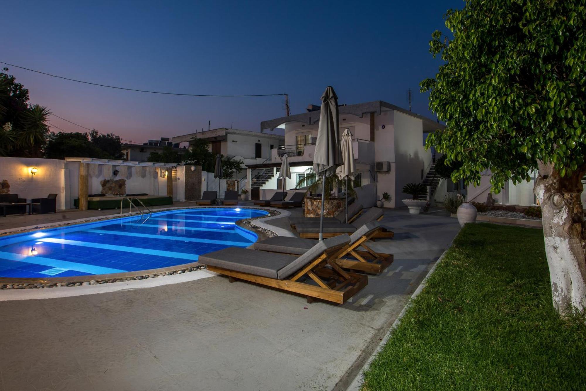 Toulas Studios&Apts No2 Faliraki Exterior foto
